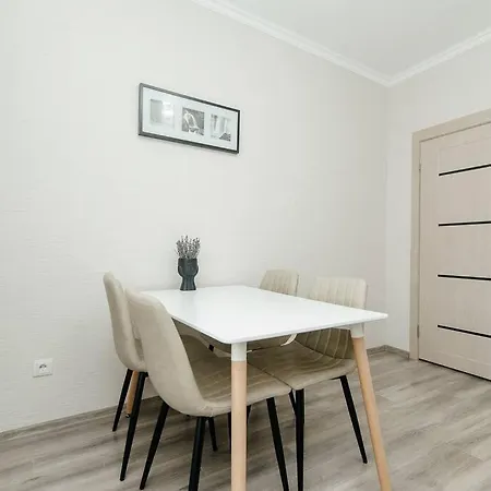 Apartmán Cozy 2 Bedroom Apart., Park Area *